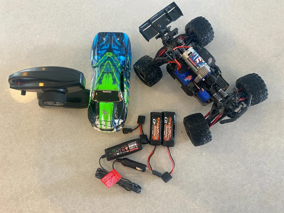 Traxxas E-Revo 1/16 Mini ERevo - Ready to Run - Image 3 of 3