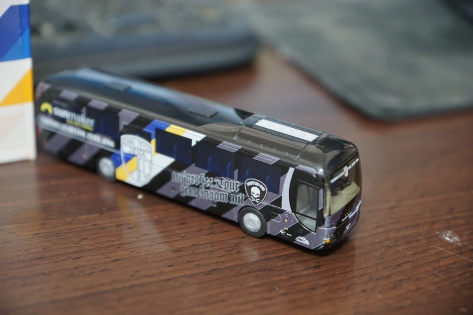 1:87 人狮子巴士 Rietze — 第 4/4 张图片