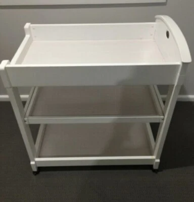 gumtree boori change table