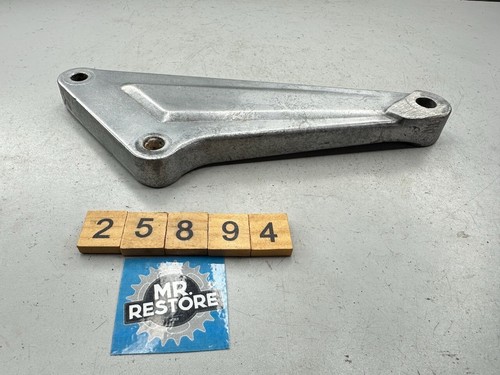 Kawasaki Z1300 KZ1300 ZG1300 Right Muffler Stay Foot Rest Peg Bracket & Bolts - Picture 4 of 6