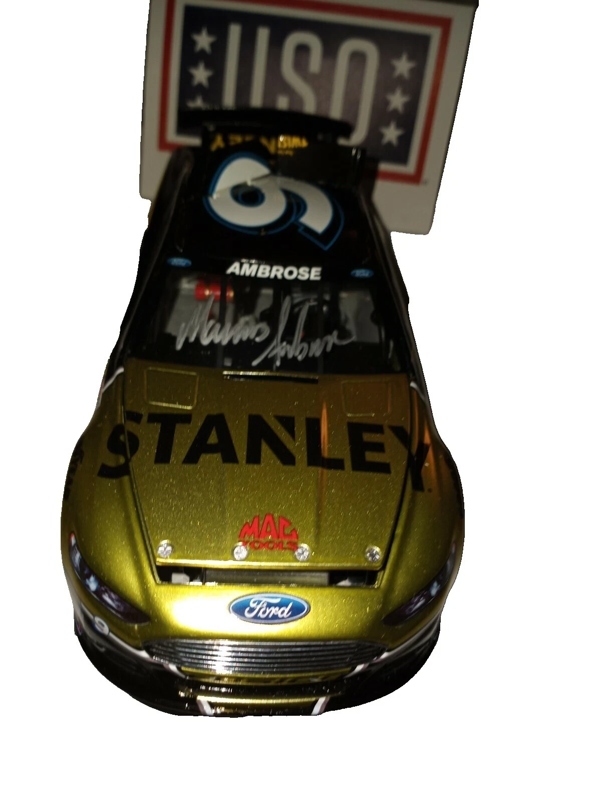 Marcos Ambrose autos de carrera Diecast 2014 año del vehículo