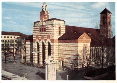 761542) AK kath. Stadtpfarrkirche St. Joh. Bapt. Neu Ulm 