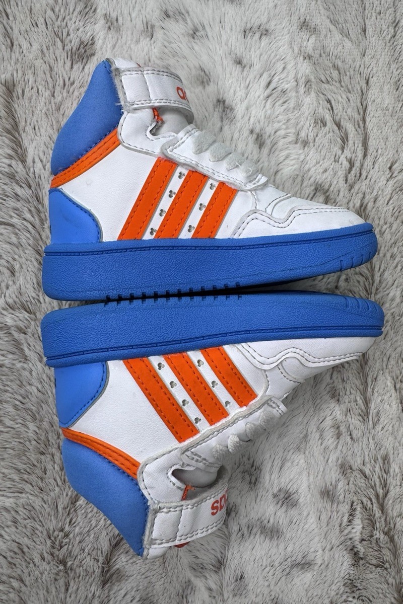 adidas x Disney Mickey Mouse Mid Hoops 3.0 Sneaker GY6633 Size 6K