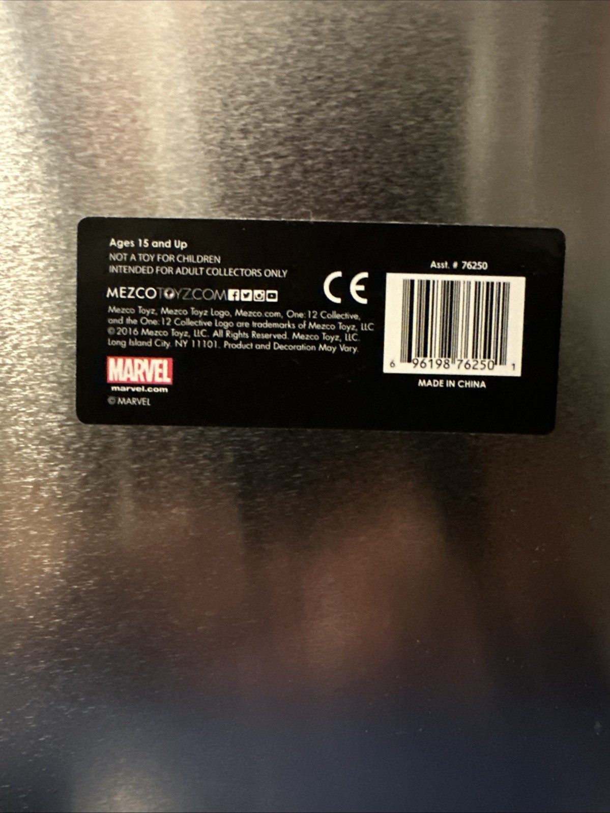 Mezco Toyz One:12 Captain America 2016 SDCC Exclusive New Sealed