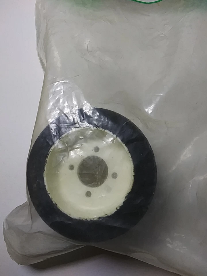 Rc bolink Rear 1/10 Scale On road rear foam tires Blue dot 4 Bolt Bl-3351-F - Image 2 of 4