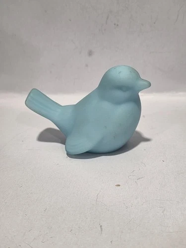 Vintage Fenton Glass Blue Satin Song Bird 4” Figurine With Foil Sticker