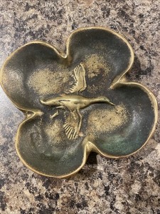 VINTAGE BRASS SIGNED ART ASHTRAY OR ORNATE DISH DUCK MALLARD 4.25 INCHES