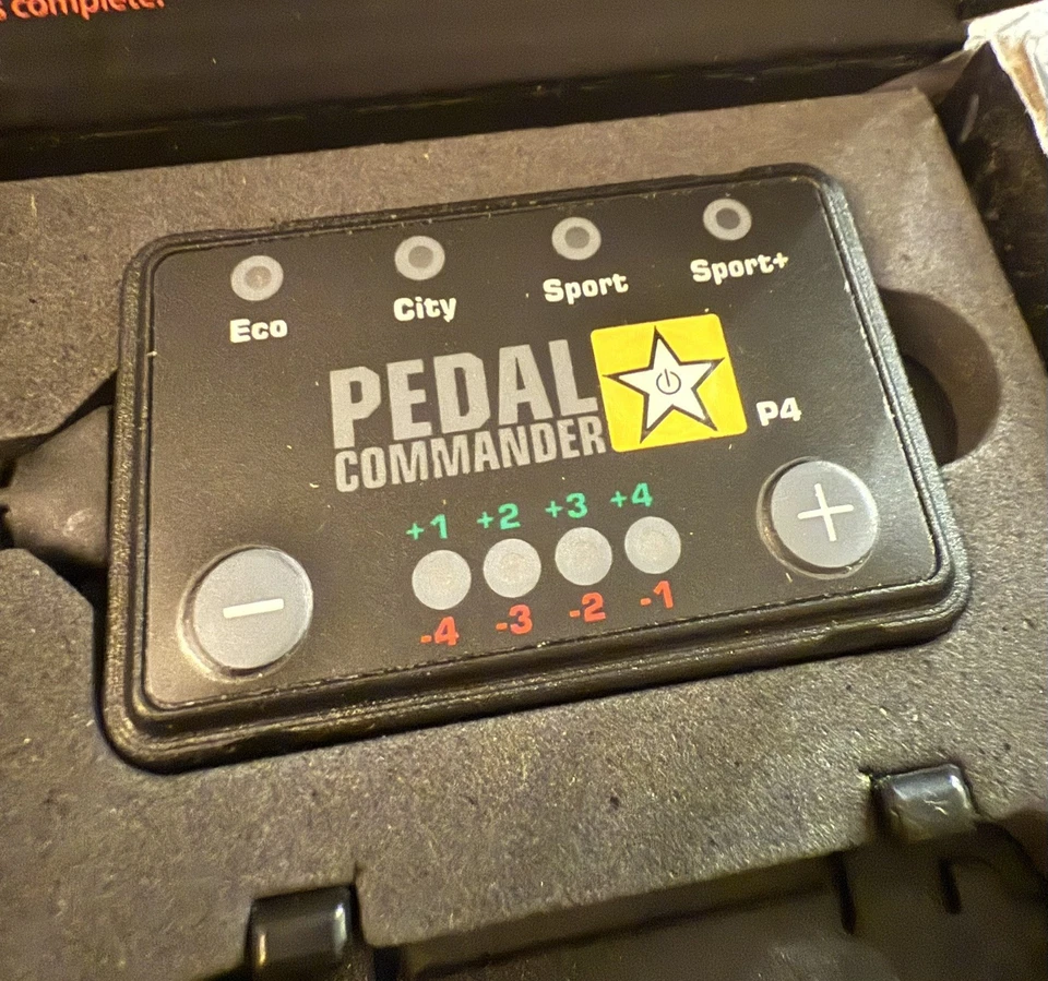 Pedal Commander for Toyota Tacoma - PC38 / 3rd Gen (2015-2023) / (2.7L-3.5L) New Foto 3 de 4