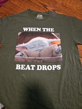 Star Wars The Child Baby Yoda Graphic Tee T-shirt Green Size Medium - B1