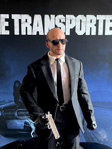 JASON STATHAM-THE TRANSPORTER 1/6 ACTION FIGURE+1/18 TRANSPORTER CAR ...