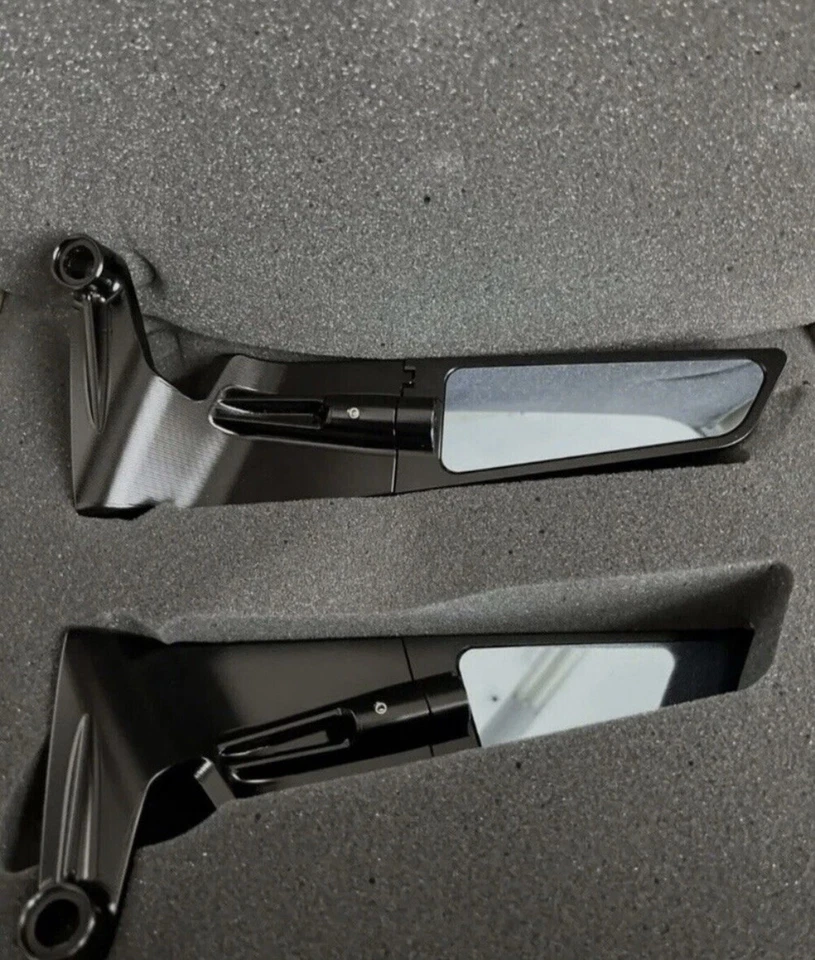 Specchietti Stealth in Alluminio Per Ducati Streetfighter V2 - V4 - V4s - Imagen 3 de 4