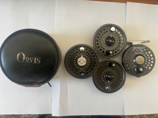 Orvis Battenkill Fly Reel 5/6, with 3 spools and Orvis case.