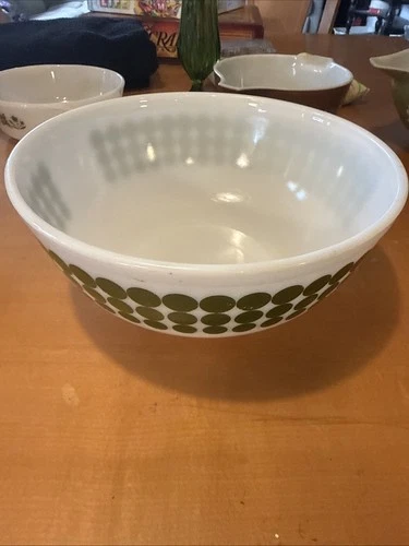 Vintage MCM Pyrex Green New Dot Bowl #404 Nesting Mixing Bowl Large - NICE