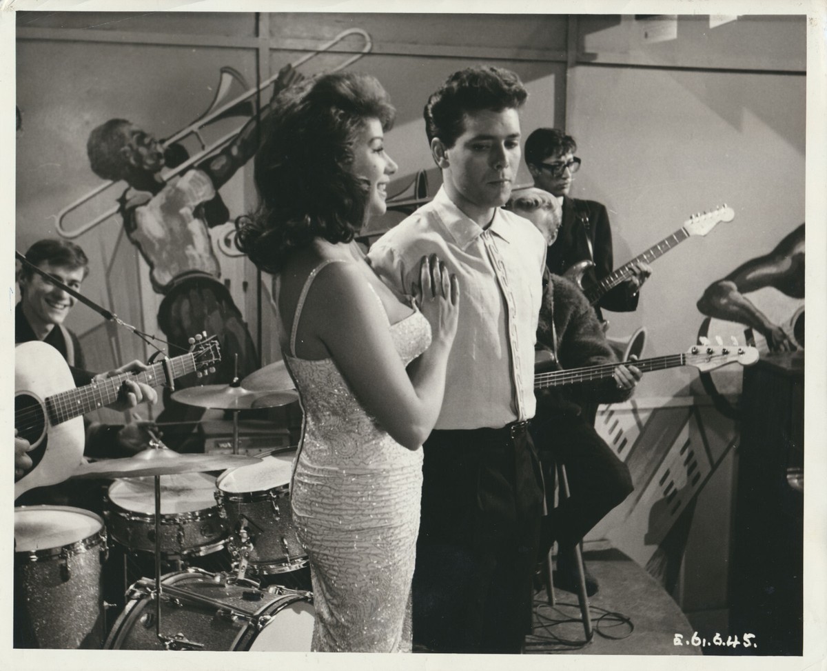 Cliff Richard - The Young Ones - 1960s [Holland] - Publicity Press Photo |  eBay UK