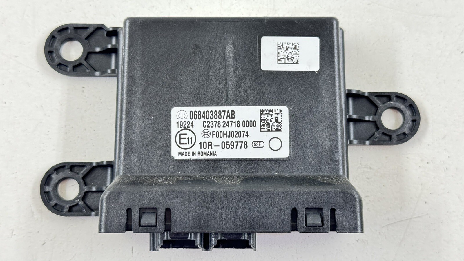 14-23 MASERATI GHIBLI NETWORK GATEWAY CONTROL MODULE 068403887AB 