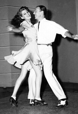 RITA HAYWORTH *2X3 FRIDGE MAGNET*ACTRESS STAR FILM DANCER LOVE GODDESS GLAMOROUS