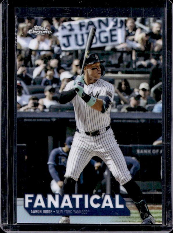 2025 Topps Chrome Aaron Judge Fanatical #FAN-14 New York Yankees