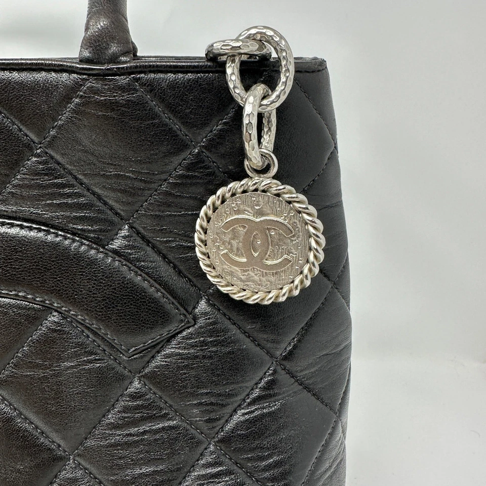 Vintage Chanel Medallion Tote Bag Lambskin Leather Silver Hardware Black Quilted - Image 3 of 4