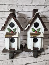 The Christmas Shoppe Bird House Cast Iron Polyresin Stocking Hangers Set Of 2
