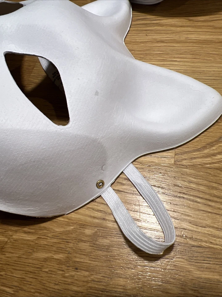 10 X Hobbycraft Cat Paper Blank White Masks New With Tags - Image 3 of 4