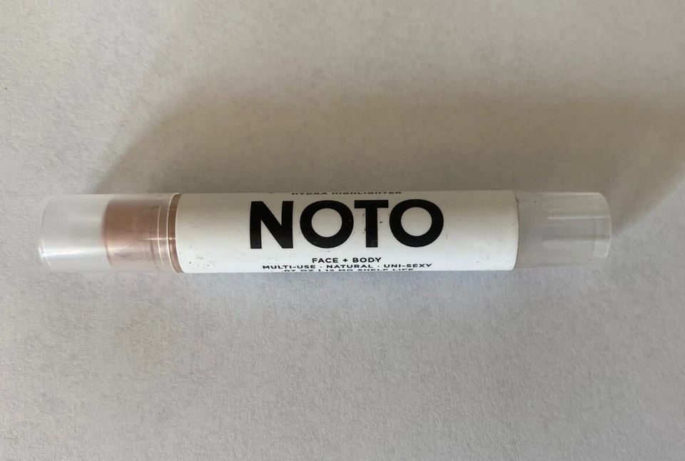 NOTO Botanics - Barra iluminadora Hydra orgánica (cara + cuerpo) 0,07 OZ Foto 2 de 4