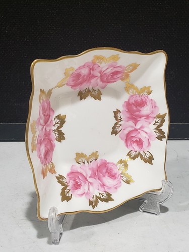 Royal Chelsea England Bone China Trinket Candy Bowl Dish Pink Roses Gold Leaves - Picture 2 of 6