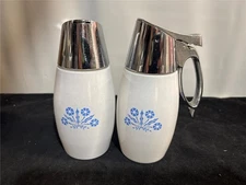 Gemco Pyrex Corning Ware Corn Flower Blue Syrup Server & Sugar Shaker