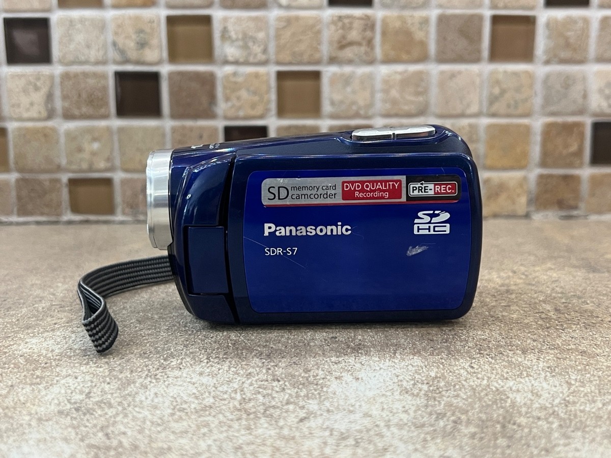 Panasonic SDR-S7 / SDR-S7P 10x Optical Zoom Blue Compact Camcorder