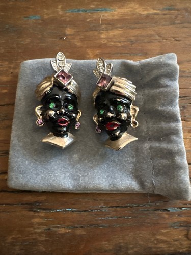Vintage Blackamoor  -  set of 2 Face Pins