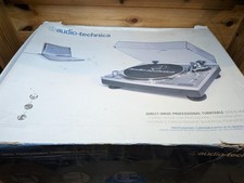 Audio-Technica AT-LP120-USB Direct-Drive Professional Turntable
