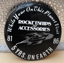 Rocketships & Accessories 1986 5th Anniversary Pinback Tin Toy Store Robots