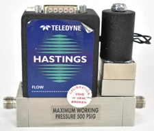 Teledyne Hastings HFC-302 Mass Flow Controller: Range: 500 SCCM/H2 - Gas: H2