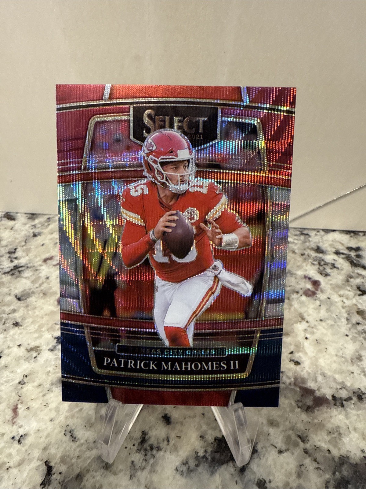 2021 Panini Select Concourse Patrick Mahomes II #2 Tri-Color Prizm /249