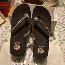 Yellow Box Women's Black Rhinestone Thong Wedge Sandals Slip On US 9