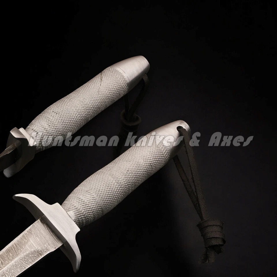 Custom Made One of a kind of Gerber Mk-I &MK-II Tactical Daggers Aluminium Handl - Image 3 of 4