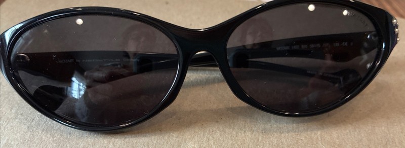 NEW Women’s  Black MOZART SUNGLASSES W/ Bling 1402 810 56 15 17 130