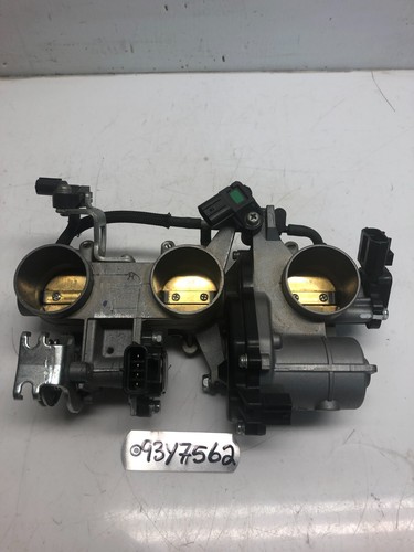 YAMAHA MT 09 2014 - 2016 THROTTLE BODIES GENUINE OEM LOT93 93Y7562 - Picture 8 of 8