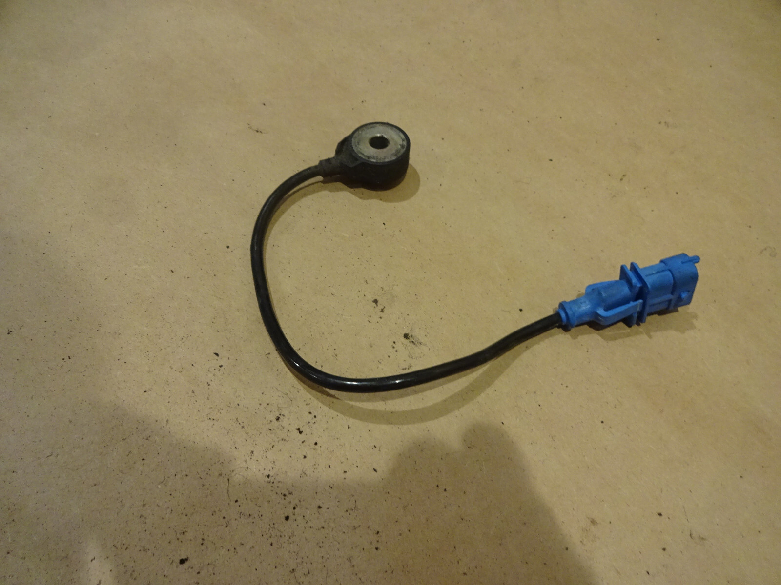 Maserati Quattroporte, 4200- FIRING KNOCK SENSOR FLYWHEEL SIDE P/N 187739