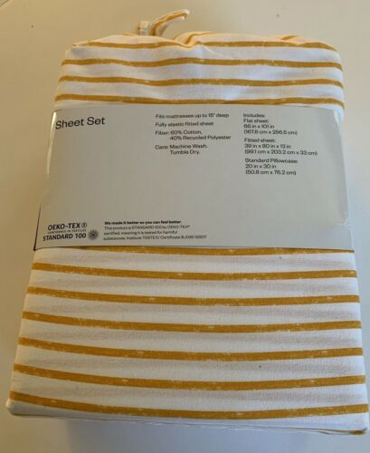 Easy Care Striped Sheet Set Room Essentials 3 Pc Set Twin XL Yellow White NEW - Picture 8 of 9