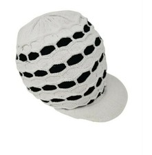 RASTA HAT TWO TONES WHITE AND BLACK JAMAICAN DREADLOCKS