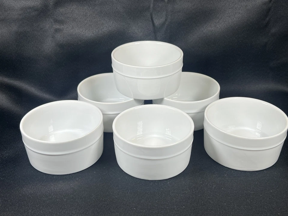 Better Homes & Gardens Juego de 6 piezas de ramekin de porcelana blanca nueva caja abierta 2x4” Foto 2 de 4