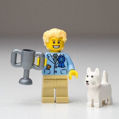 LEGO Best in Dog Show Winner Minifigure w/ Dog Trophy (col16-12) col255 71013