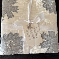 Pottery Barn Lilo Handcrafted Quilted Standard Sham Chambray Blue NWT