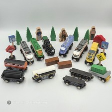 Lot of 29 Imaginarium Brio Wood Locos Signs People Cargo Trees Like Thomas Train