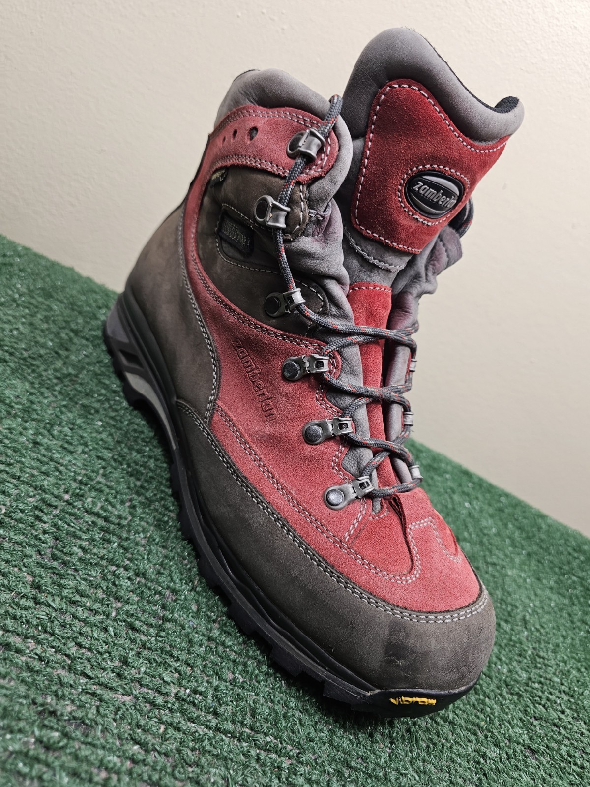 Zamberlan 760 Steep GT Men's Hiking Boots Size 44