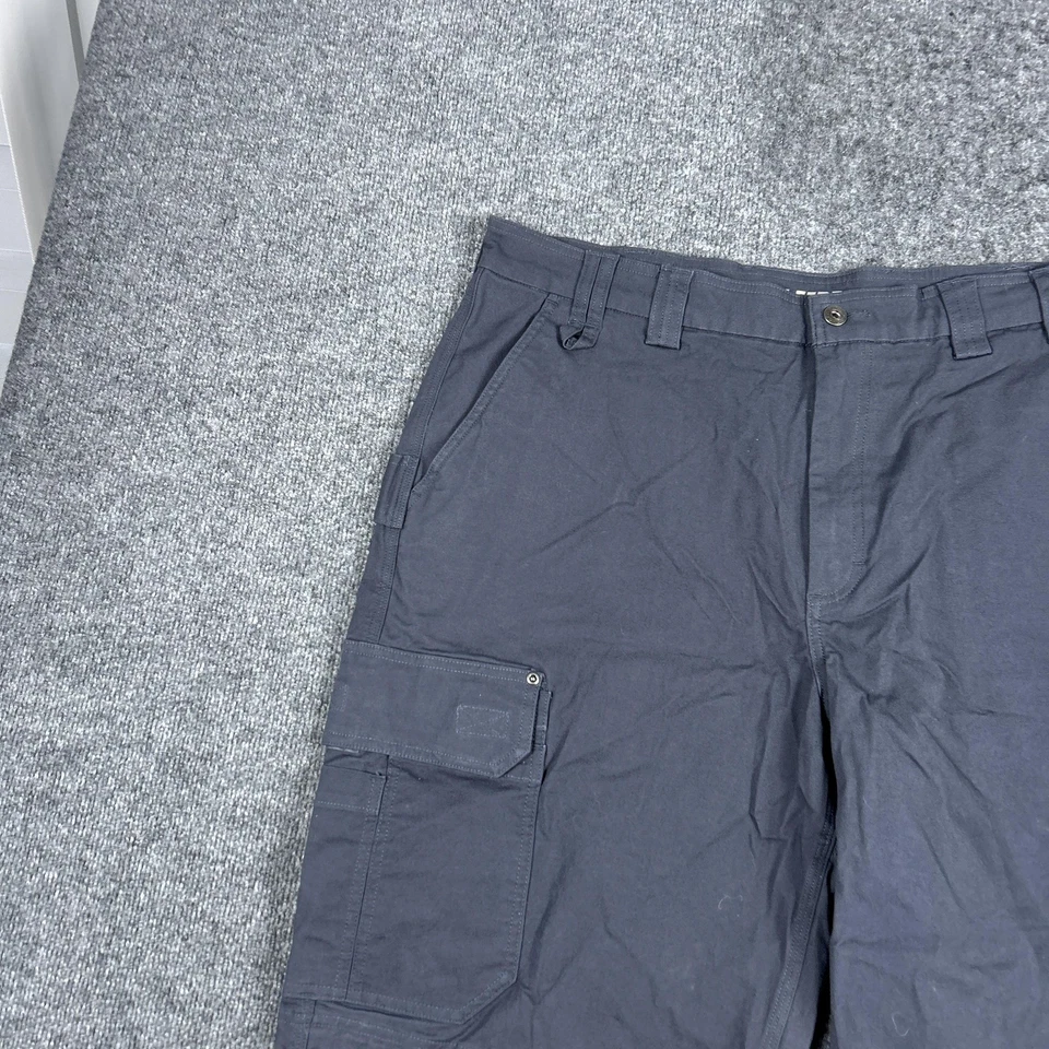 Duluth Trading Cargo Shorts Mens 42 Steel Blue DuluthFlex Fire Hose 12 Inch - Image 3 of 4