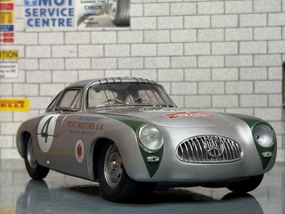 1:18 CMC Mercedes-Benz 300 SL 1952 CARRERA PANAMERICANA #4 Model