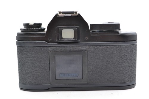 Nikon EM analoge 35-mm-Spiegelreflexkamera mit Objektiv 36–72 mm f/3,5 manueller Fokus schwarz Exc+5 - Bild 11 von 16