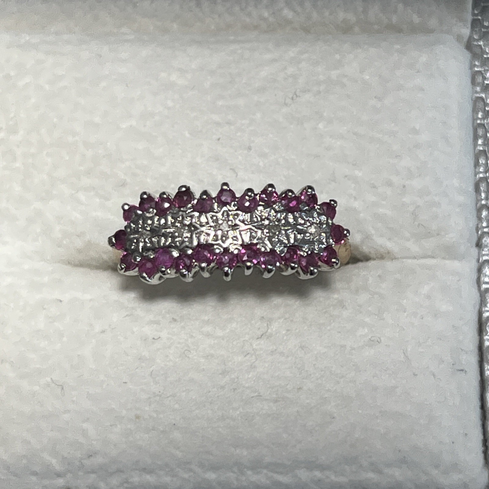 10k Gold Ruby diamond Ring - image 3