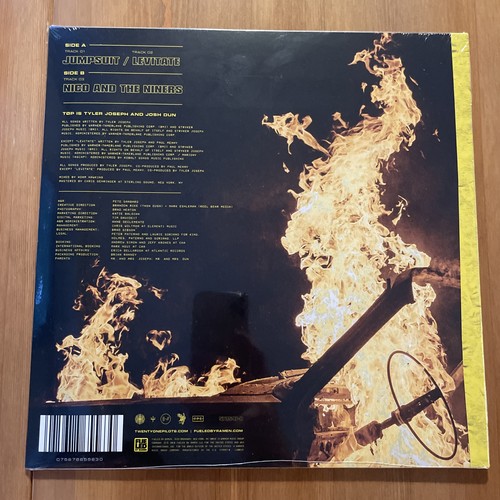Twenty One Pilots Trench 10" Triplet EP Translucent Yellow Vinyl Mint Sealed - Picture 2 of 2